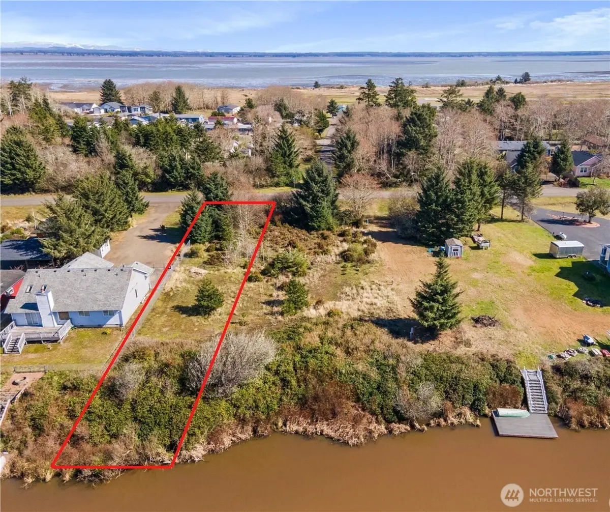 601 E Chance Ala Mer Ne, Ocean Shores, WA 98569 - Image #1