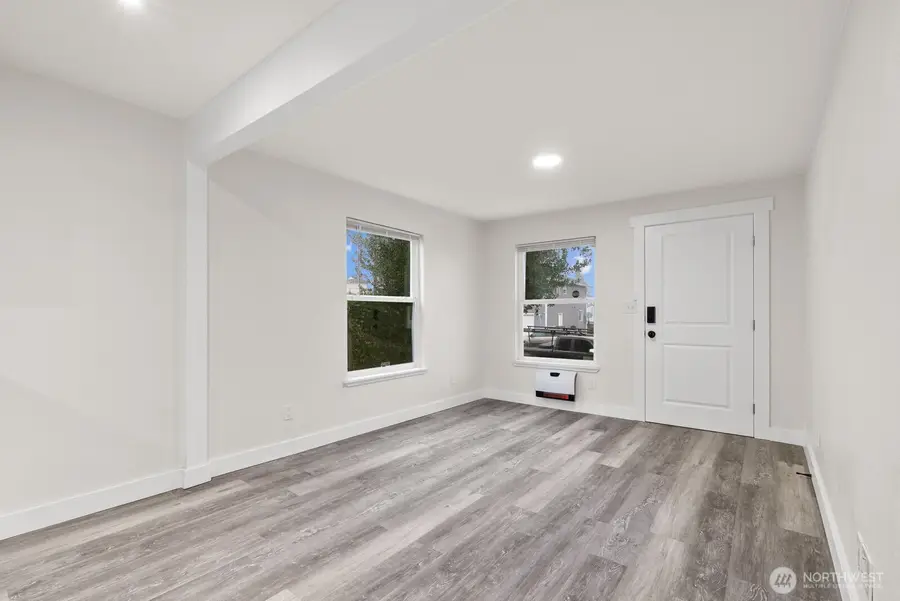 808 E 59th Street, Tacoma, WA 98404 - Image #2