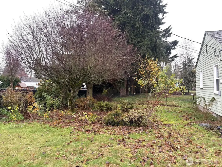 7638 S J Street, Tacoma, WA 98408 - Image #2