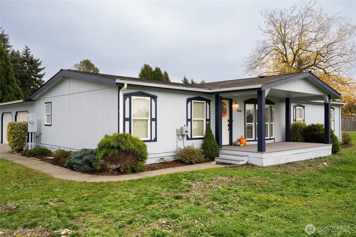 18000 Applegate Street Sw, Rochester, WA 98579 - Image #1