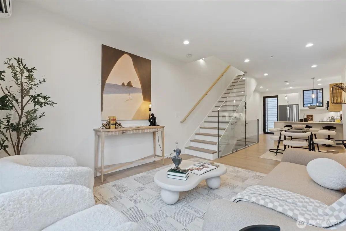 11229 Greenwood Avenue N #A, Seattle, WA 98133 - Image #1