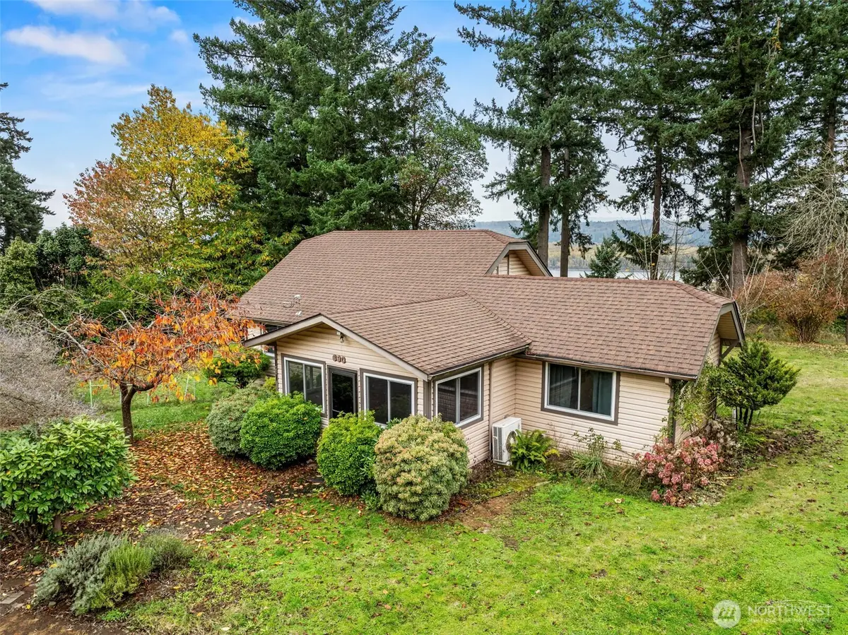 690 N 3rd Place, Kalama, WA 98625 - Image #1