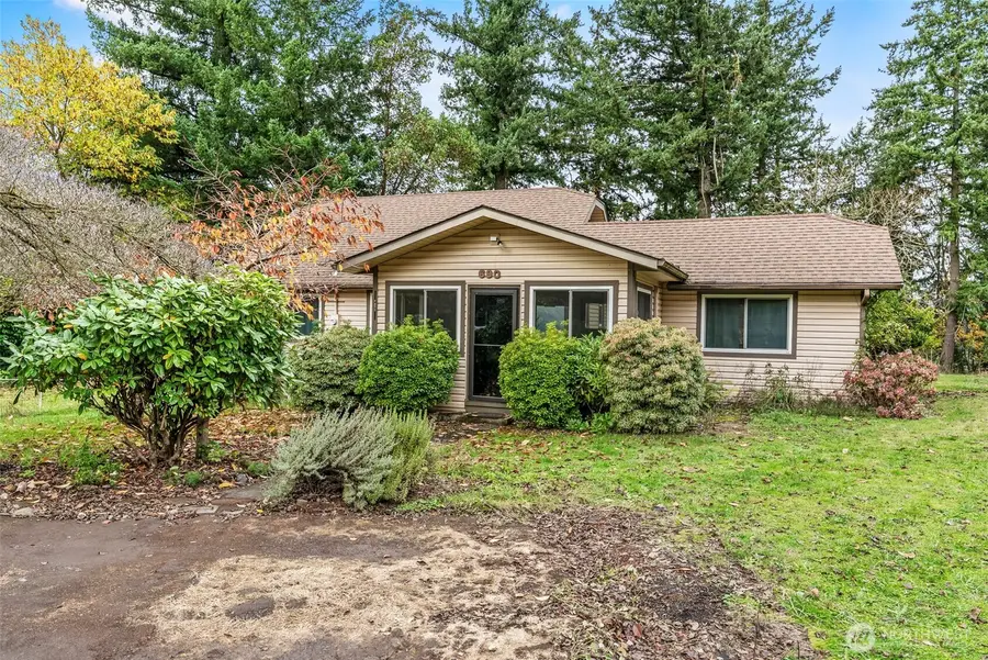 690 N 3rd Place, Kalama, WA 98625 - Image #2