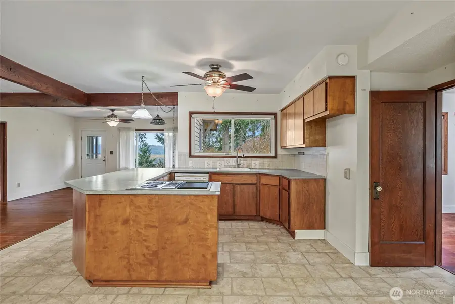 690 N 3rd Place, Kalama, WA 98625 - Image #3