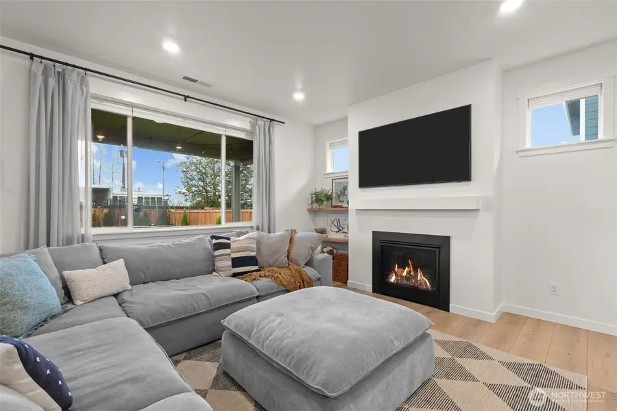 3552 Edith Avenue, Enumclaw, WA 98022 - Image #2