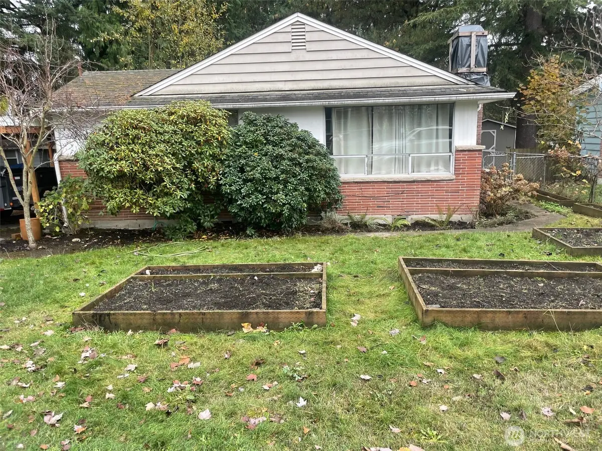 3701 SW 105th Street, Seattle, WA 98146 - Image #1