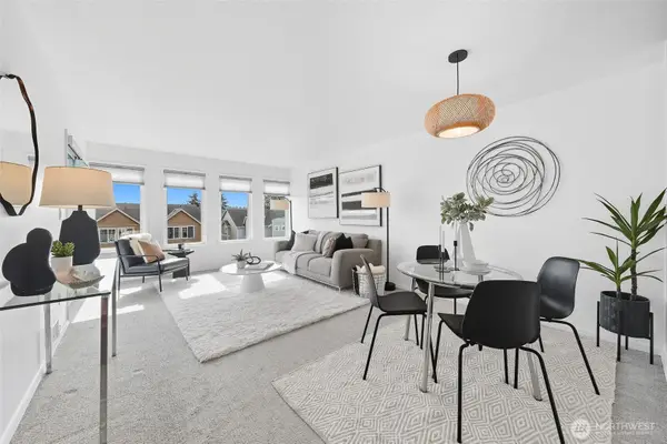 2642 NW 59th Street #301, Seattle, WA 98107