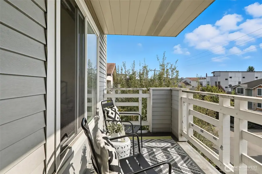 2642 NW 59th Street #301, Seattle, WA 98107 - Image #3