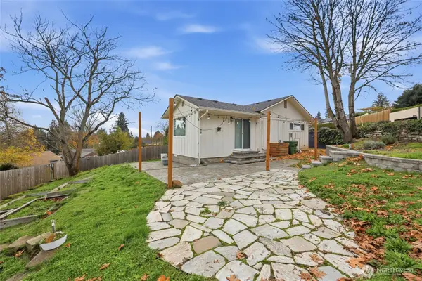 2917 E 14th Court, Vancouver, WA 98661