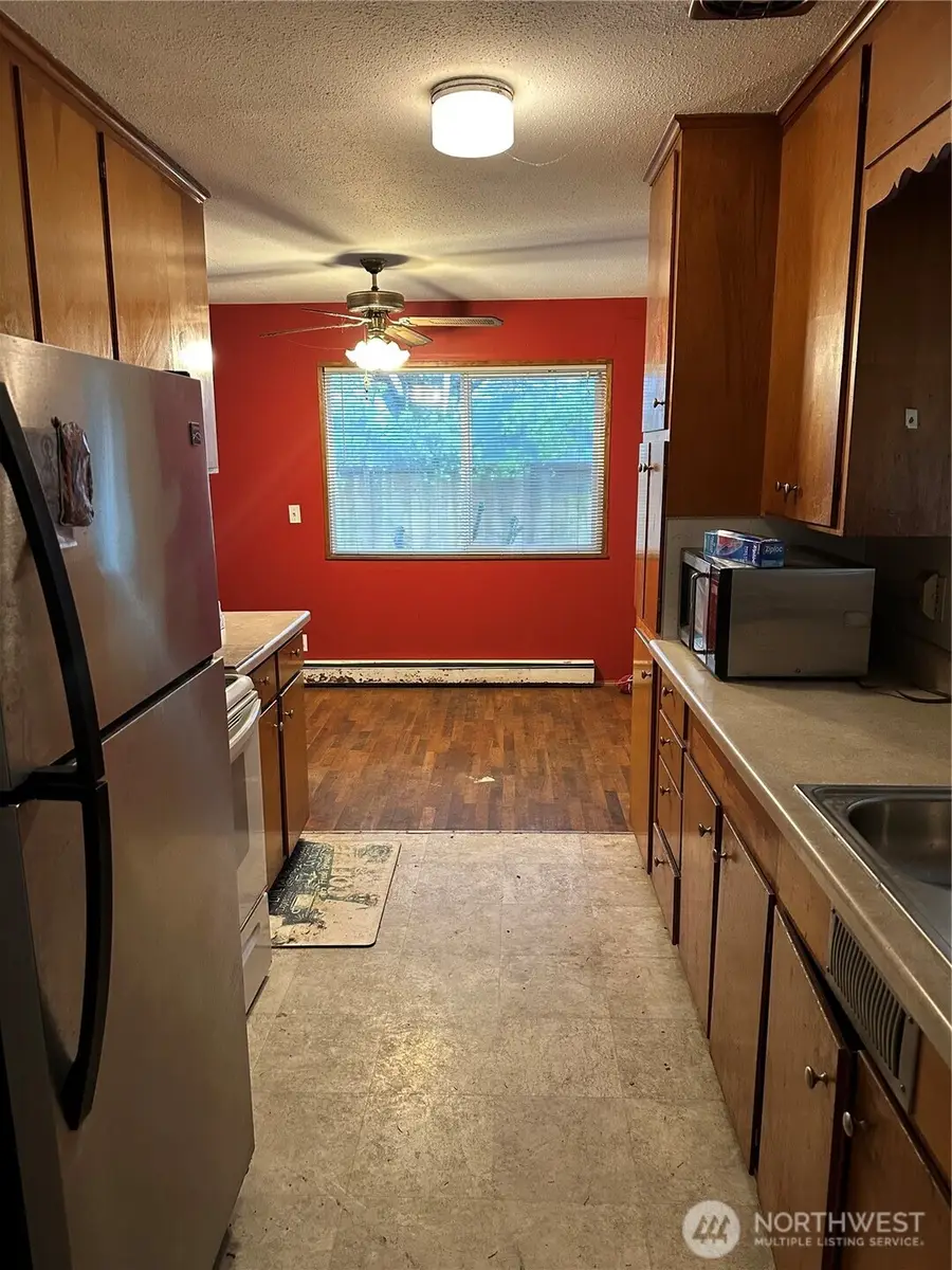 724 Tule Lake Road S, Tacoma, WA 98444 - Image #3