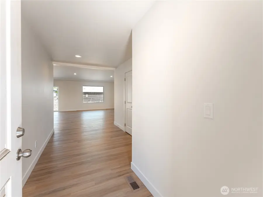 70 Salmon Drive, Wenatchee, WA 98801 - Image #3