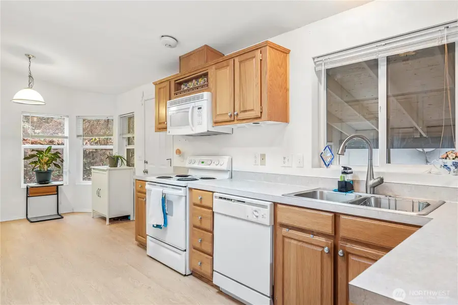 7083 NE Taurus Lane, Bremerton, WA 98311 - Image #2