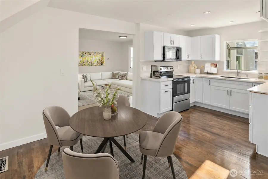 302 Stafford Street, Cle Elum, WA 98922 - Image #2