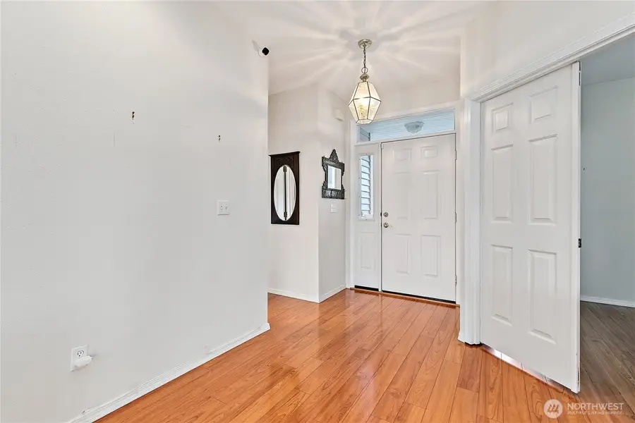 7102 88th Avenue Ct Sw, Lakewood, WA 98498 - Image #2