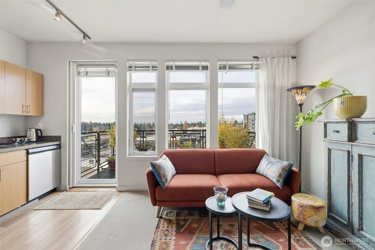 15100 6th Avenue Sw #723, Burien, WA 98166 - Image #1