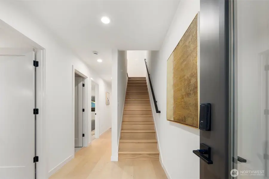 4121 Chilberg Avenue Sw, Seattle, WA 98116 - Image #3