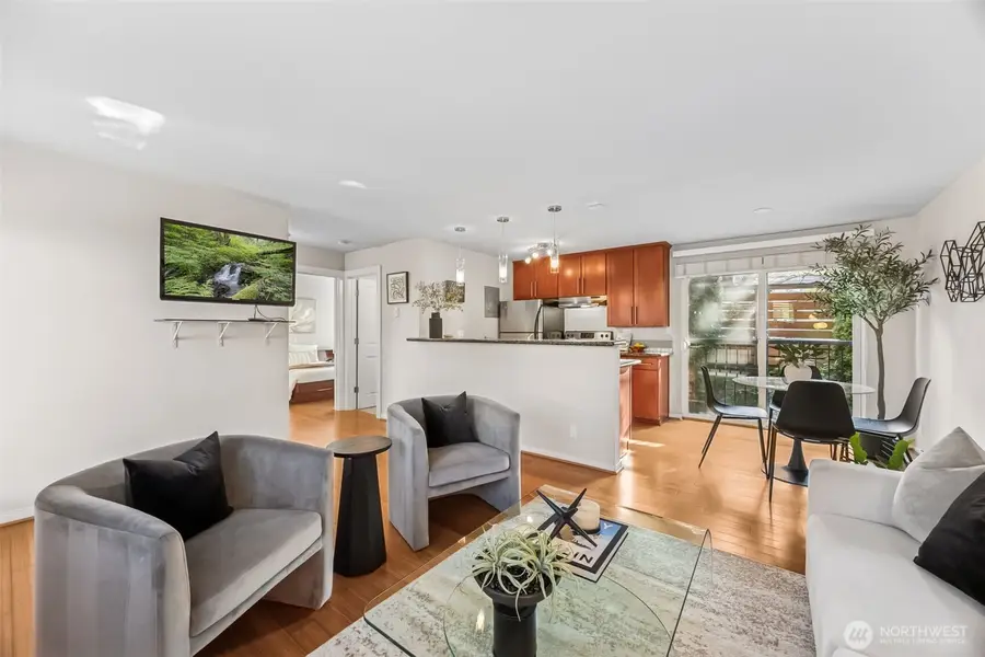 5220 42nd Avenue S #110, Seattle, WA 98118 - Image #2