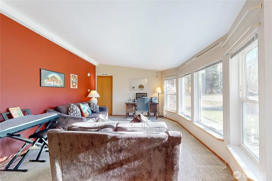 621 E Sixth Street, Waitsburg, WA 99361 - Image #3