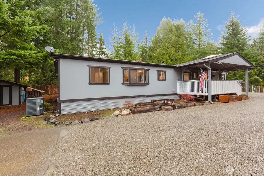 10569 Glenwood Road Sw, Port Orchard, WA 98367 - Image #3