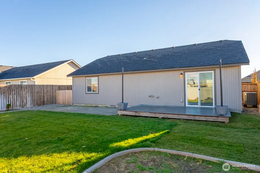 1406 E Nen Drive, Moses Lake, WA 98837 - Image #2