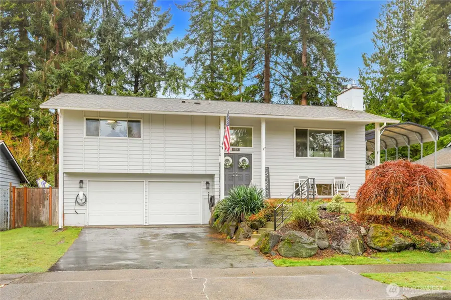 6214 185th Street Sw, Lynnwood, WA 98037 - Image #2