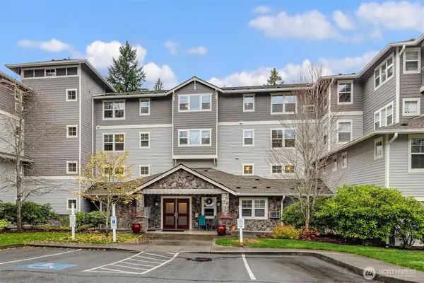 4535 Providence Point Place Se #103, Issaquah, WA 98029
