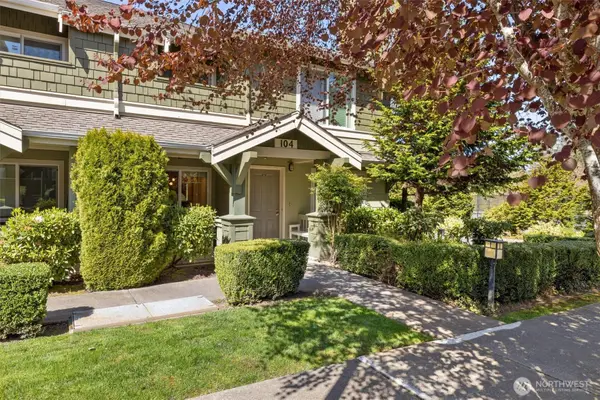 1981 24th Avenue Ne #104, Issaquah, WA 98029