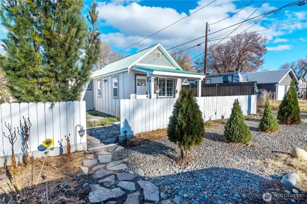 307 W 2nd Avenue, Kittitas, WA 98934