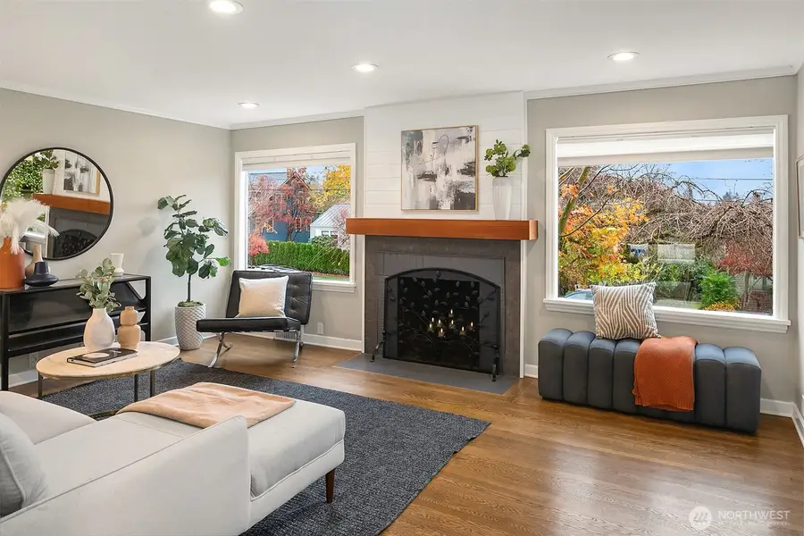 5717 37th Avenue Ne, Seattle, WA 98105 - Image #3