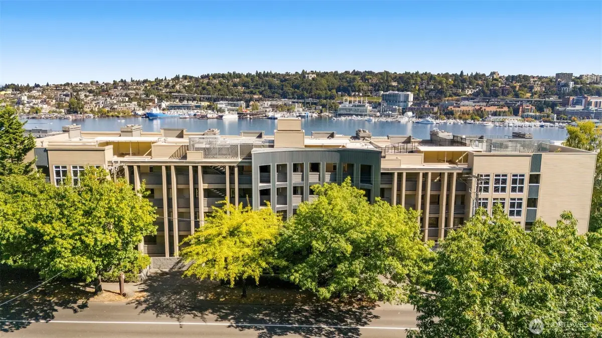 1504 Aurora Avenue N #101, Seattle, WA 98109 - Image #1