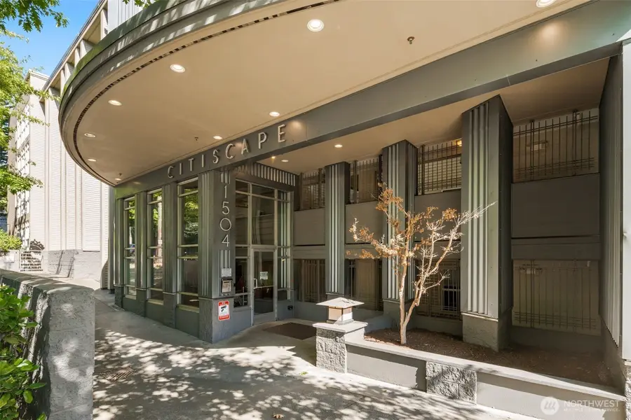 1504 Aurora Avenue N #101, Seattle, WA 98109 - Image #2