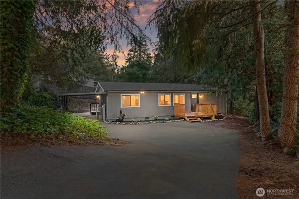 16708 27th Street Ct E, Lake Tapps, WA 98391