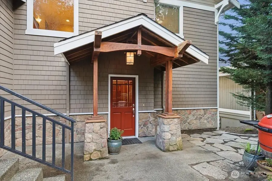 17412 32nd Avenue Ne, Lake Forest Park, WA 98155 - Image #2