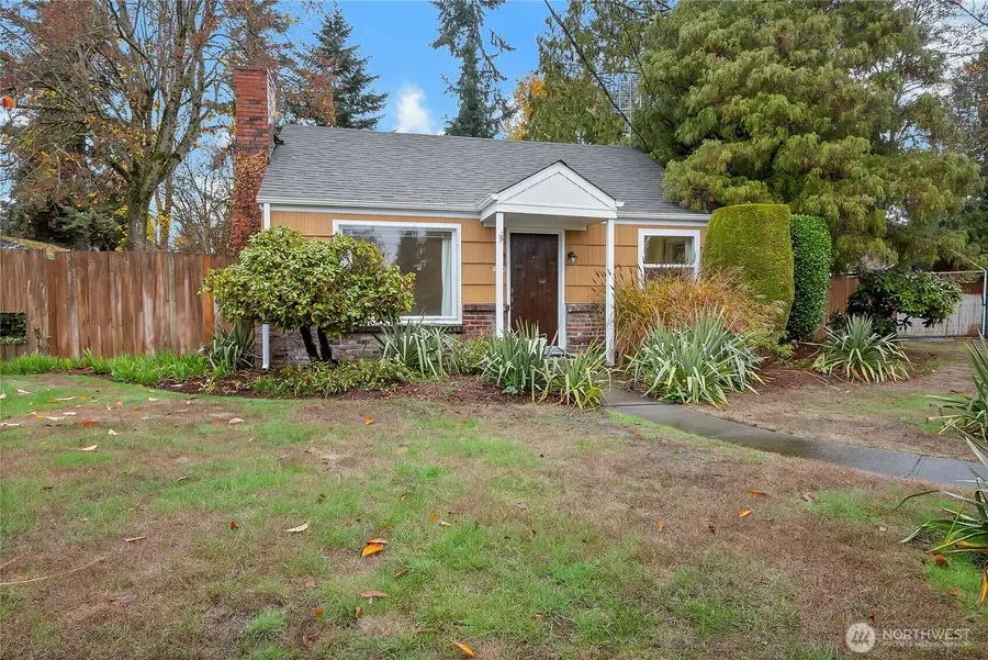 1316 SW 116th Street, Seattle, WA 98146 - Image #2