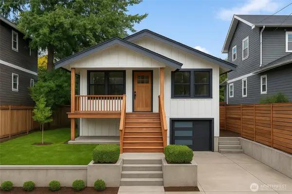 2212 N 46th Street, Seattle, WA 98103