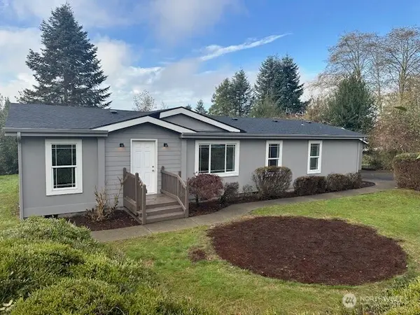 307 E State Route 4, Cathlamet, WA 98612