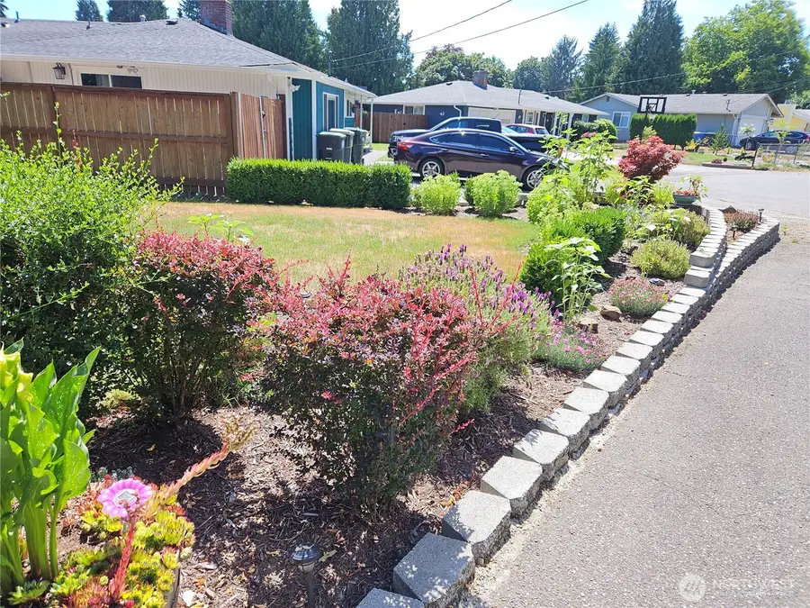 4435 21st Court Se, Lacey, WA 98503 - Image #2