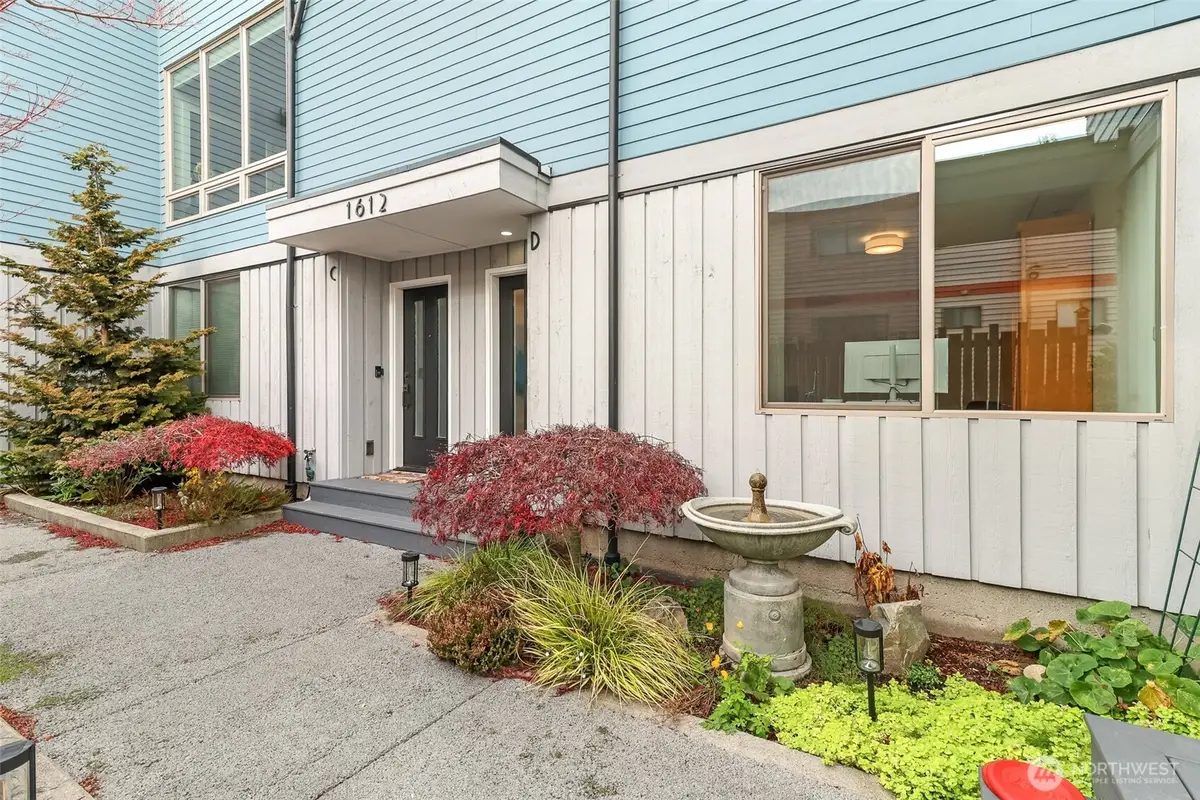 1612 SW California Avenue #D, Seattle, WA 98116 - Image #1