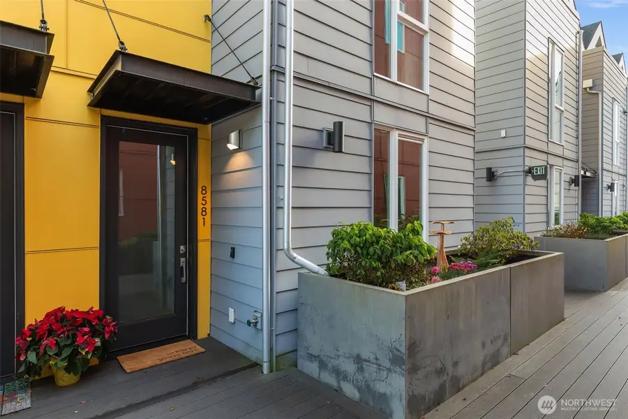 8581 Mary Avenue Nw, Seattle, WA 98117 - Image #3