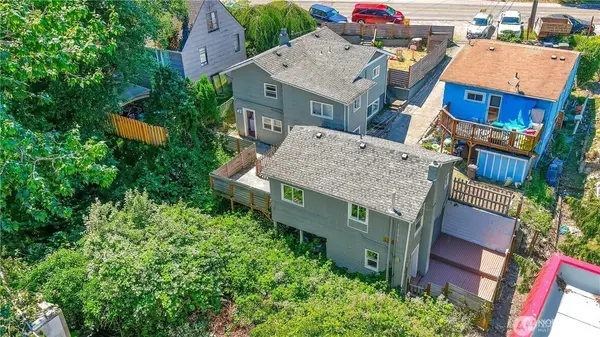 11806 Glendale Way S #AB&C, Seattle, WA 98168