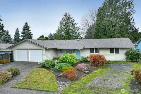 8810 NE 138th Street, Kirkland, WA 98034