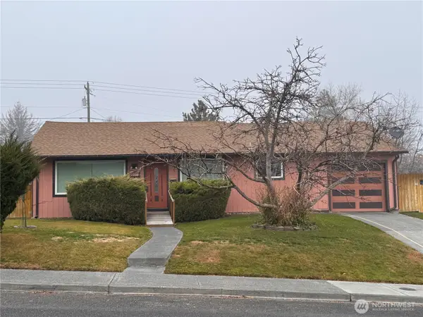 614 W Loop Drive, Moses Lake, WA 98837