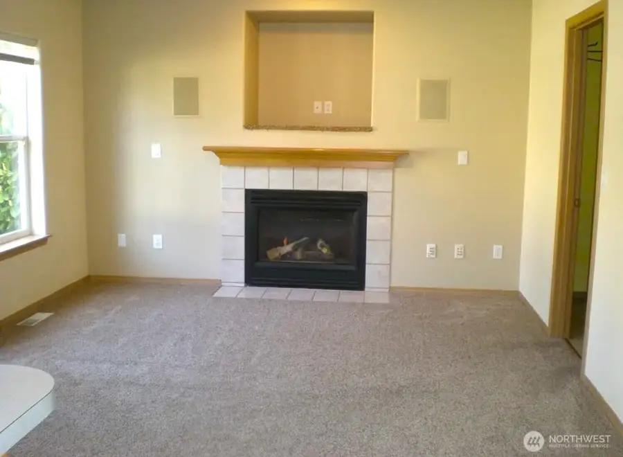 9124 Lewis Ne, Lacey, WA 98516 - Image #3