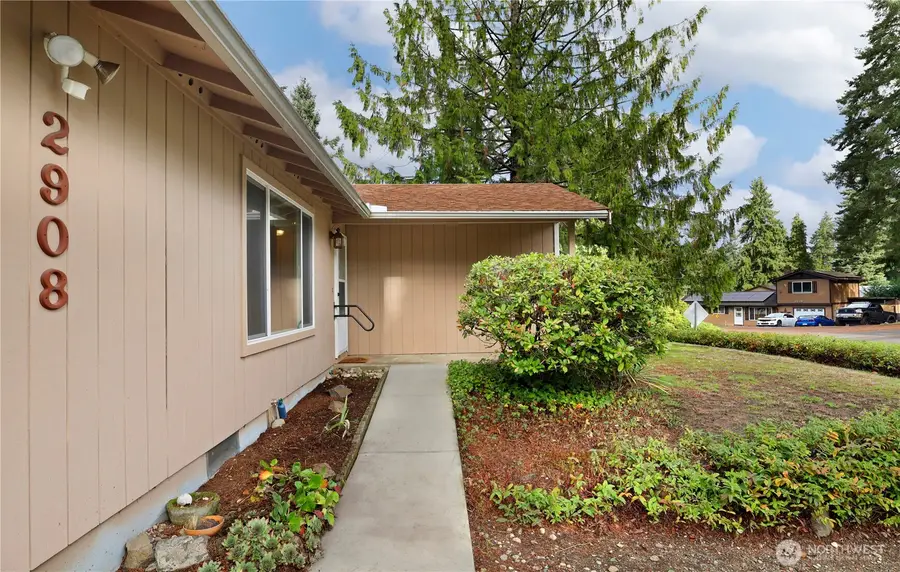 2908 Greenwood Court S, Puyallup, WA 98374 - Image #2
