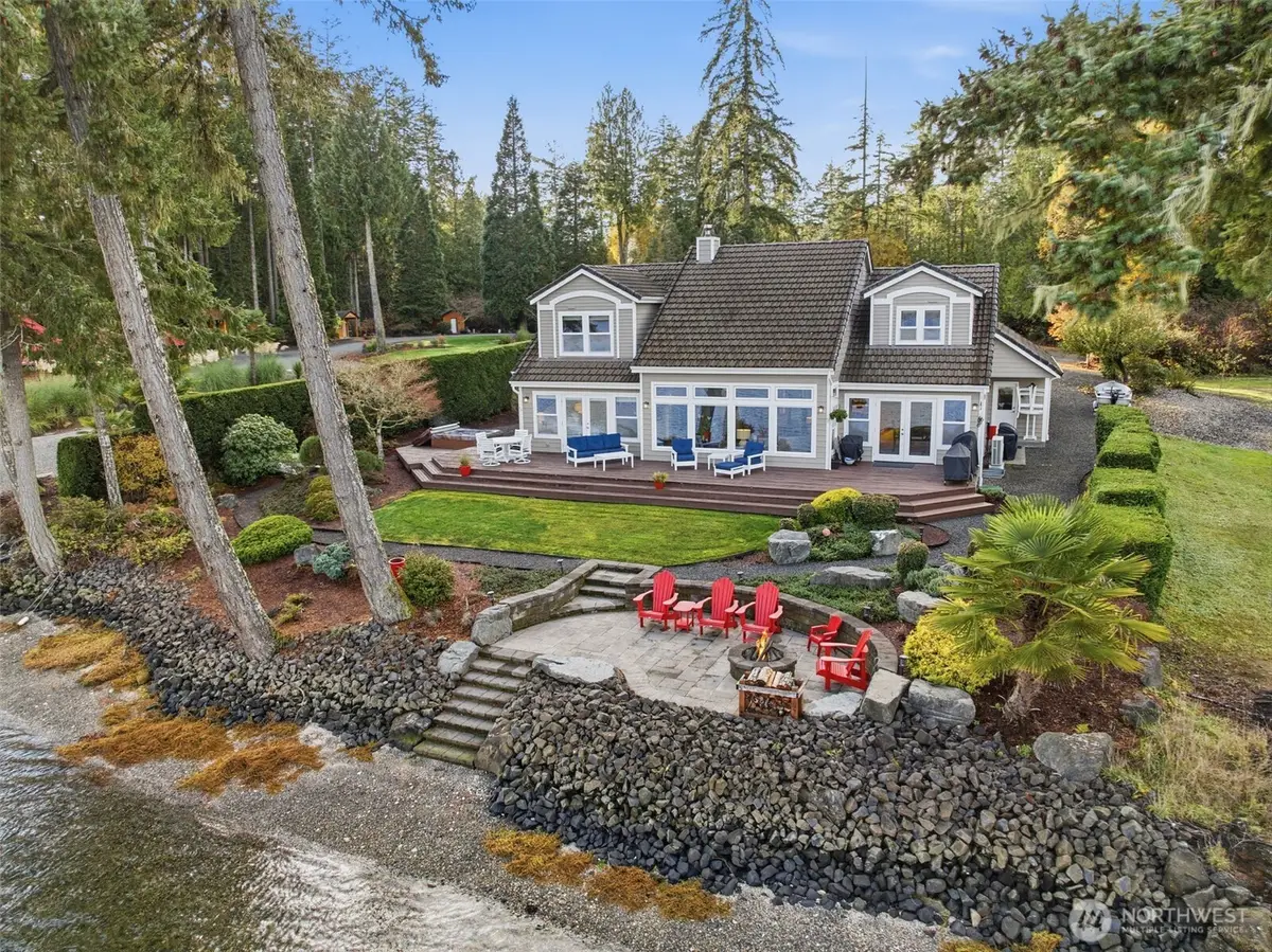 31 E Geist Point Court, Shelton, WA 98584 - Image #1