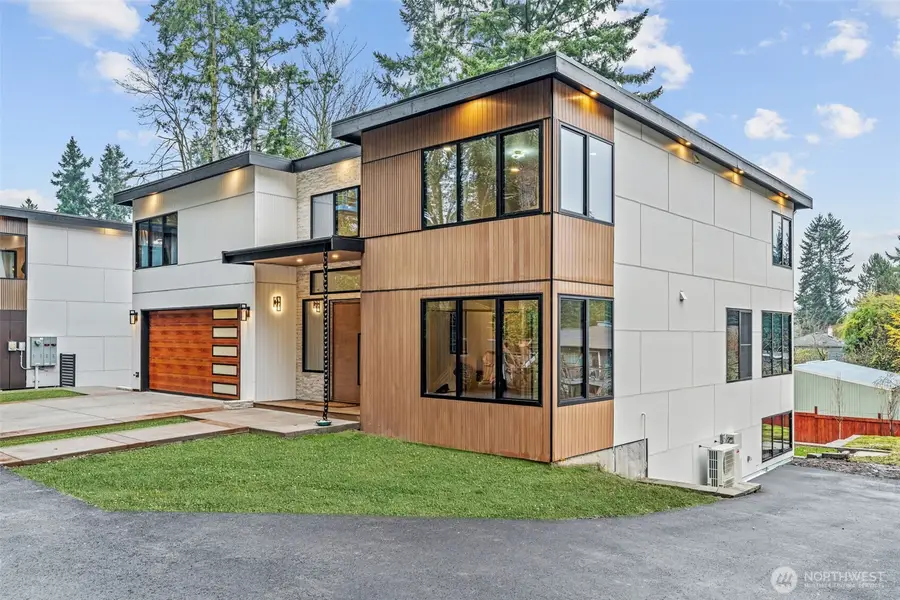 7905 240th Street Sw, Edmonds, WA 98026 - Image #2