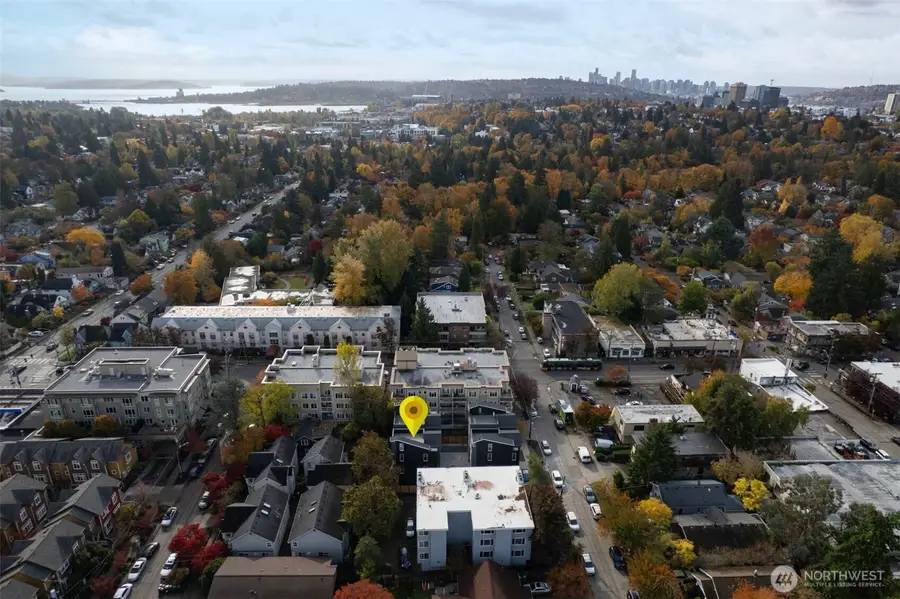 6514 23rd Avenue Ne, Seattle, WA 98115 - Image #3
