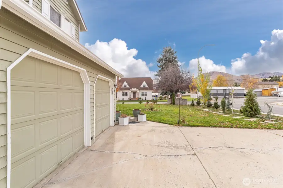 1501 Angela Street, Wenatchee, WA 98801 - Image #3