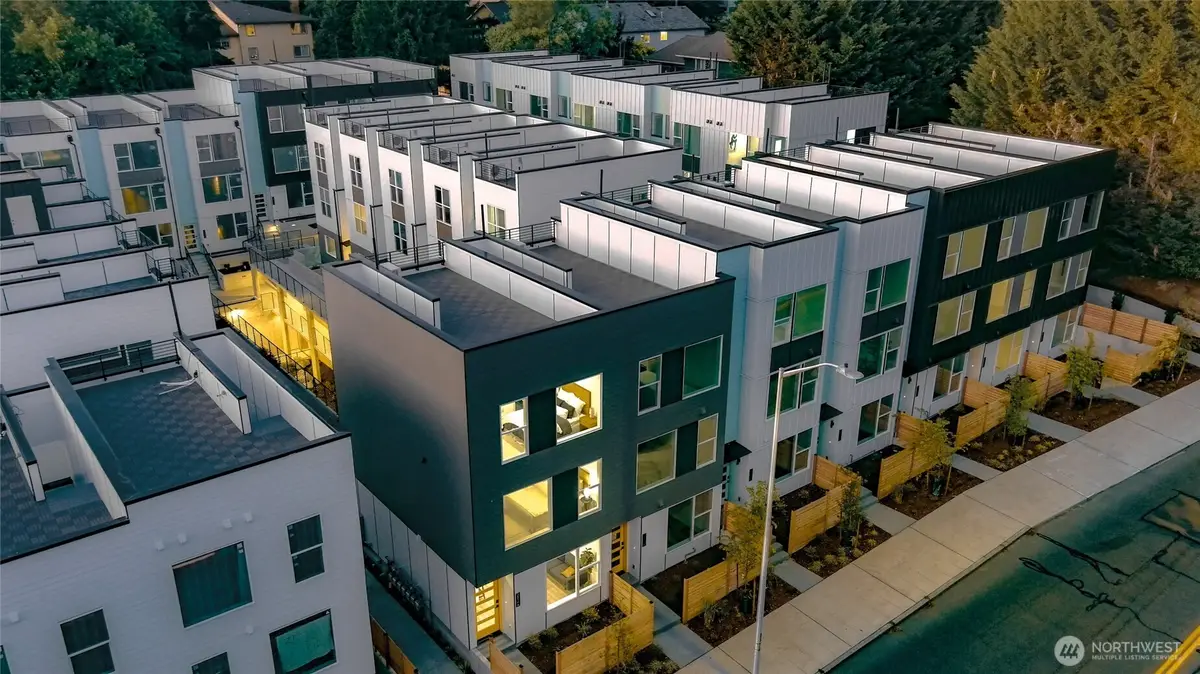 3510 NE 125th Street #A, Seattle, WA 98125 - Image #1