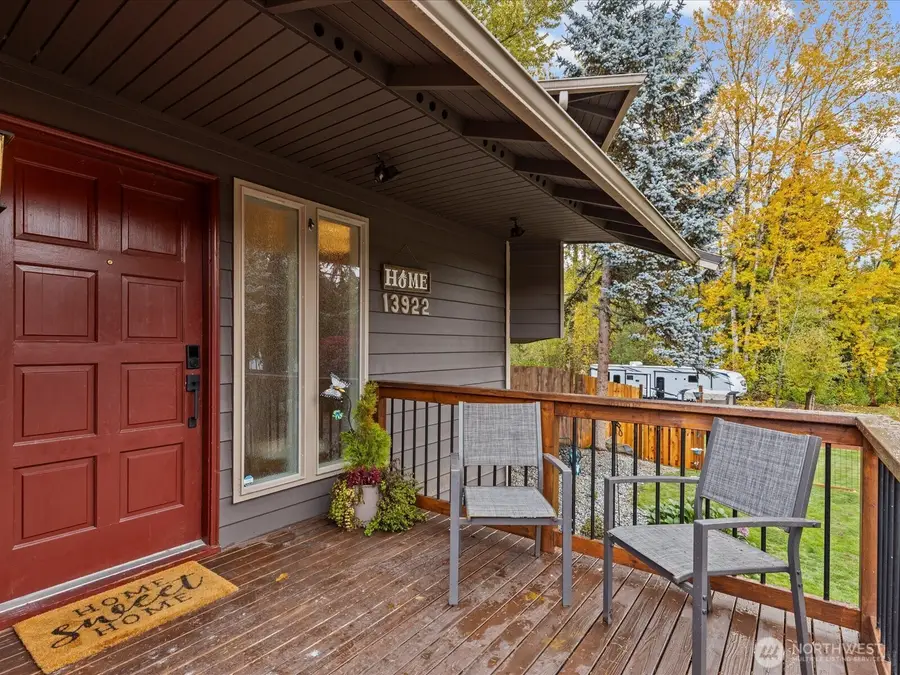 13922 Manor Way, Lynnwood, WA 98087 - Image #3